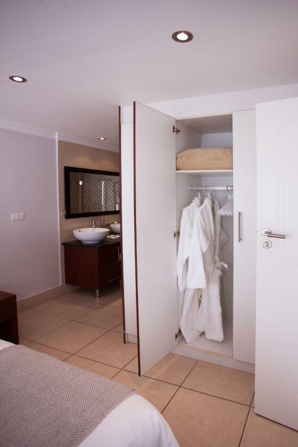 Nautica 503 Apartment